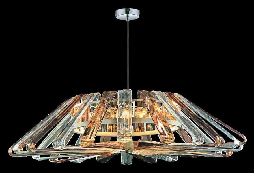 Esmaralda, Chandeliers